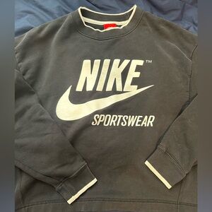 Nike crew neck